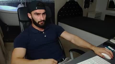 MicahLane online show from July 2026 04:27:01 AM