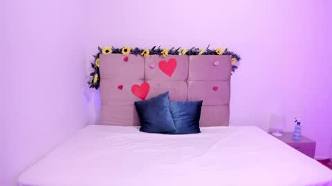 Micky and Sharon online show from February 2025 01:21:02 AM