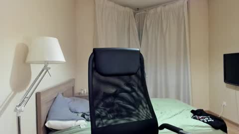 Snapshot of michael_birkin chatting on December 2024 03:45:01 AM Michael Birkin online show from December 2024 03:45:01 AM