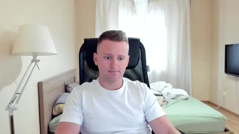 Snapshot of michael_birkin chatting on February 2025 09:58:02 AM Michael Birkin online show from February 2025 09:58:02 AM