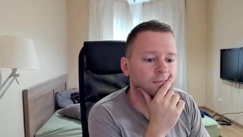 Snapshot of michael_birkin chatting on September 2025 04:12:02 AM Michael Birkin online show from September 2025 04:12:02 AM