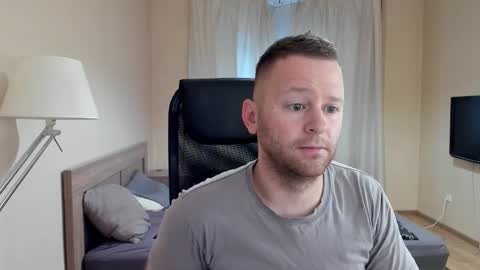 Snapshot of michael_birkin chatting on September 2025 04:06:02 AM Michael Birkin online show from September 2025 04:06:02 AM