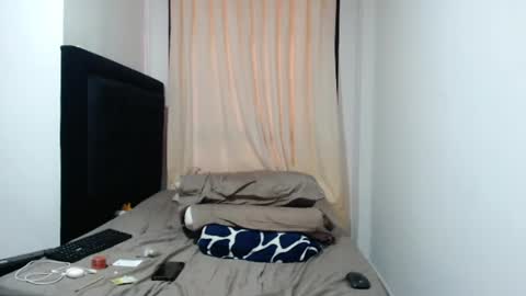 Snapshot of michael_daviss1 chatting on June 2026 09:36:02 PM Michael Daviss online show from June 2026 09:36:02 PM