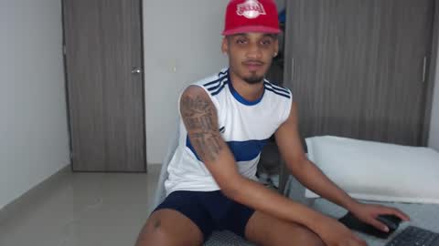 Snapshot of michael_jordanx chatting on December 2024 04:54:02 AM Angel online show from December 2024 04:54:02 AM