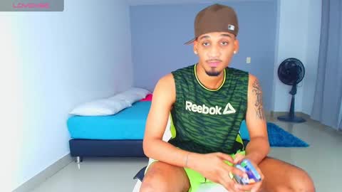 Snapshot of michael_jordanx chatting on January 2025 02:14:01 AM Angel online show from January 2025 02:14:01 AM