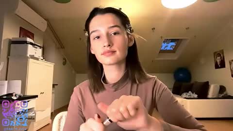 Emily online show from October 2025 02:29:01 PM