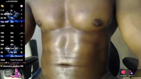 Snapshot of michael_thomsom chatting on January 2025 05:42:02 PM michael_thomsom online show from January 2025 05:42:02 PM