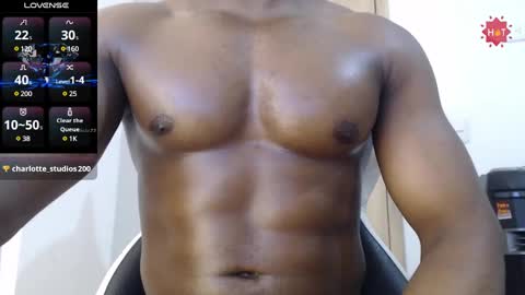 Snapshot of michael_thomsom chatting on February 2025 06:04:01 PM michael_thomsom online show from February 2025 06:04:01 PM