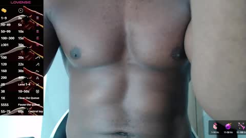 Snapshot of michael_thomsom chatting on September 2025 03:50:01 PM michael_thomsom online show from September 2025 03:50:01 PM