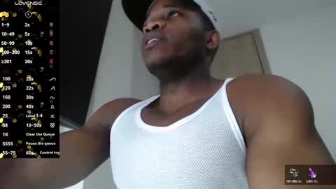 Snapshot of michael_thomsom chatting on October 2025 07:04:02 PM michael_thomsom online show from October 2025 07:04:02 PM