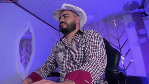 Michael online show from December 2024 12:33:02 PM