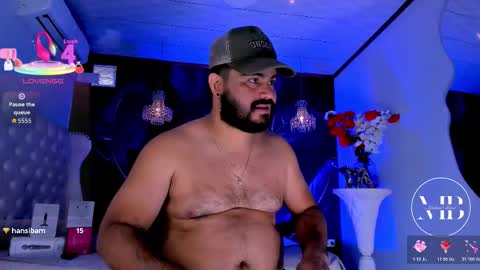 Michael online show from November 2025 02:28:01 PM