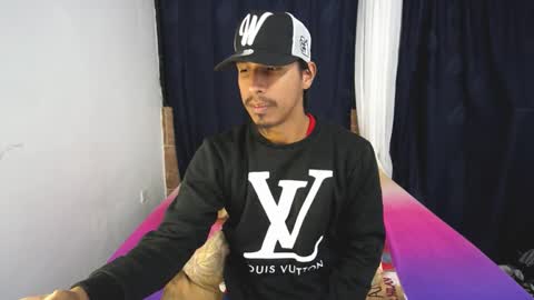 Michael online show from December 2025 05:35:02 AM