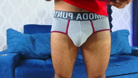 Snapshot of michaell_twink chatting on January 2025 01:08:01 AM Michaell online show from January 2025 01:08:01 AM