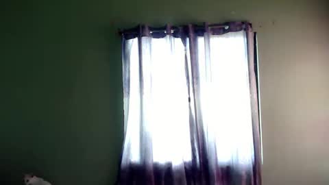 My name is Kel 18. 53 short and petite... online show from March 2025 08:34:01 AM