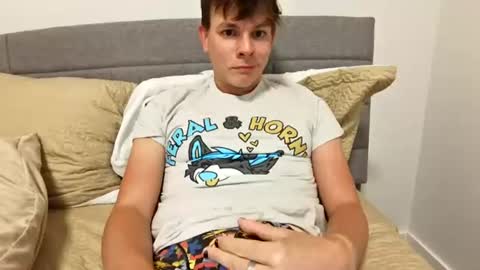 michaeltwinkboy online show from July 2026 04:09:01 AM