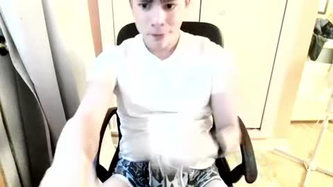 michaeltwinkboy online show from July 2026 11:26:02 AM