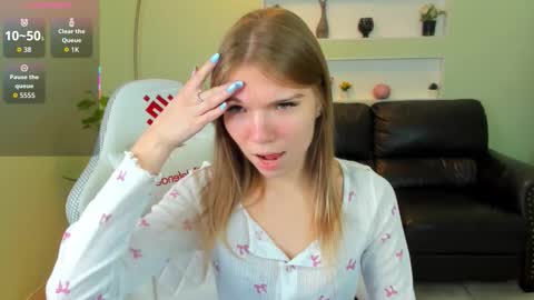 Snapshot of michafox chatting on March 2026 02:22:02 PM michafox online show from March 2026 02:22:02 PM