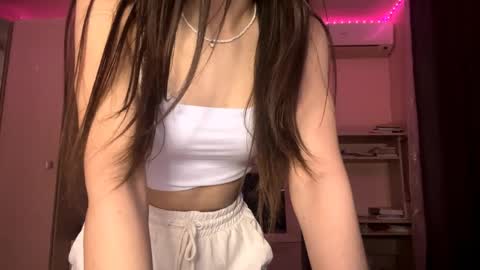 Snapshot of michalkandoll chatting on April 2026 05:24:01 PM Aidaxo online show from April 2026 05:24:01 PM