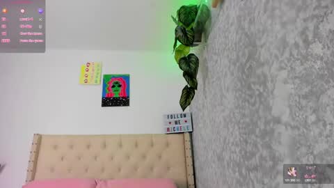 Snapshot of michele_rooss00 chatting on March 2025 04:00:02 PM melannie follow my new page online show from March 2025 04:00:02 PM