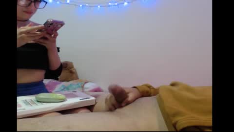 Snapshot of michell_bunny13 chatting on February 2026 03:49:02 AM Michell online show from February 2026 03:49:02 AM