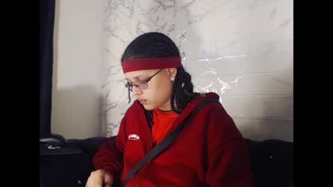 Snapshot of michell_rs chatting on September 2025 04:01:02 AM michell_rs online show from September 2025 04:01:02 AM