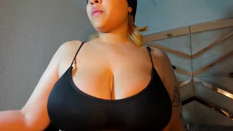 Snapshot of michell_rs chatting on October 2025 07:20:02 AM michell_rs online show from October 2025 07:20:02 AM