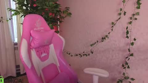 Snapshot of michelle__allen chatting on June 2026 01:06:02 AM Michelle online show from June 2026 01:06:02 AM