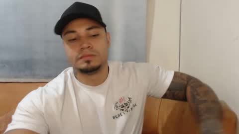 Snapshot of michelle_allen0104 chatting on January 2025 09:42:02 AM michelle_allen0104 online show from January 2025 09:42:02 AM