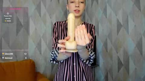 michelle_blond online show from February 2025 08:07:01 AM
