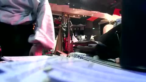 michelle_flowers online show from November 2025 11:36:02 PM