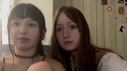 Snapshot of michelle_neely chatting on October 2025 10:45:01 AM michelle_neely online show from October 2025 10:45:01 AM