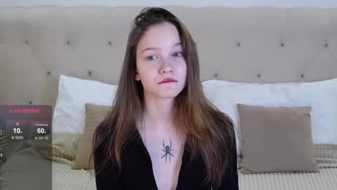 Michelle online show from October 2025 11:41:02 AM