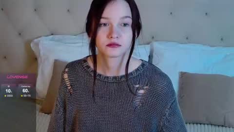 Michelle online show from November 2025 01:55:01 PM