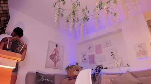 Snapshot of michelle_se chatting on January 2025 12:28:02 AM Michelle online show from January 2025 12:28:02 AM