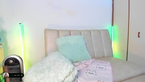 Michelle online show from March 2026 02:04:02 AM