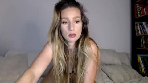 MichelleBele online show from May 2026 07:48:02 PM