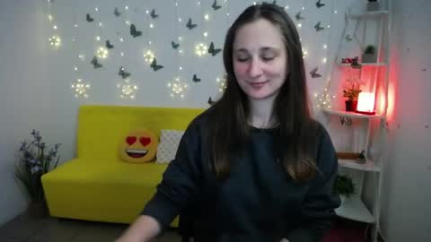 Snapshot of michellee11 chatting on April 2026 11:20:01 AM Michel online show from April 2026 11:20:01 AM