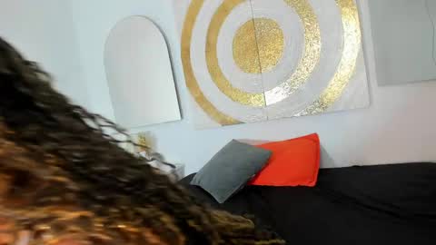 Snapshot of michellelewiss_ chatting on April 2026 03:37:02 PM Michelle online show from April 2026 03:37:02 PM