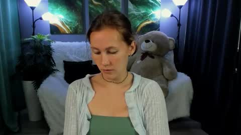 MichelleOrtis online show from September 2025 04:22:01 AM