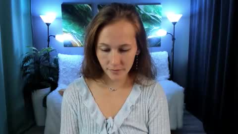 MichelleOrtis online show from September 2025 01:38:02 PM