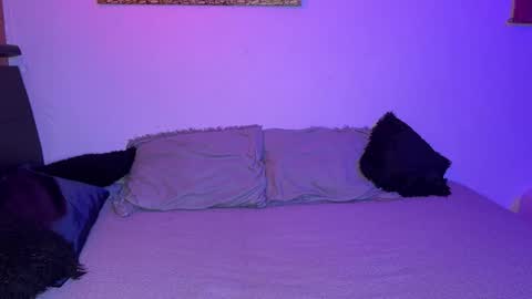 Snapshot of michellepetitte chatting on March 2026 01:22:01 AM michellepetitte online show from March 2026 01:22:01 AM