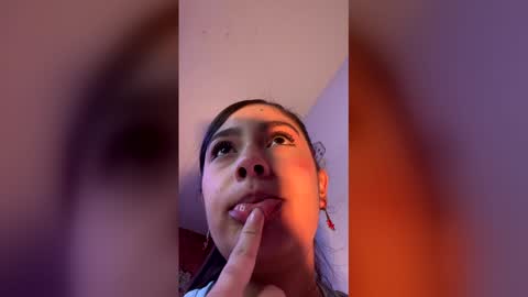 Snapshot of michellepetitte chatting on April 2026 03:57:02 AM michellepetitte online show from April 2026 03:57:02 AM