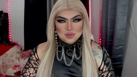 Michelle online show from December 2025 01:10:01 AM