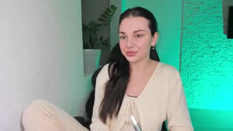 Snapshot of michelliibeautiful chatting on January 2026 02:43:02 PM Michellee online show from January 2026 02:43:02 PM