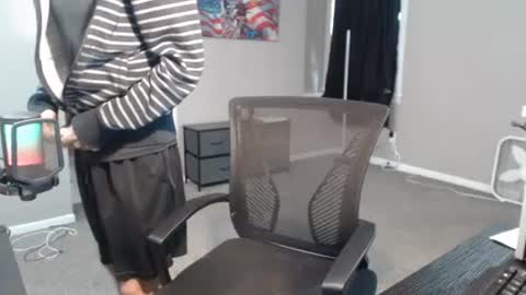 michigan9000 online show from October 2025 04:06:02 PM