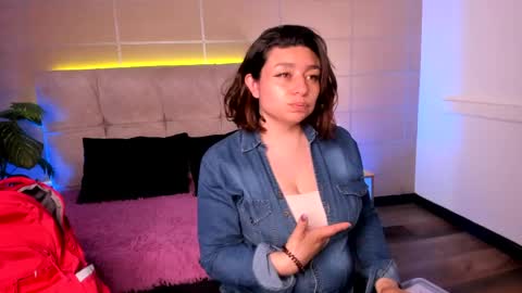 Snapshot of michonne_09 chatting on April 2026 03:17:01 AM michonne_09 online show from April 2026 03:17:01 AM