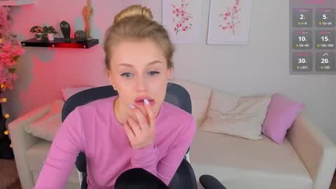 Snapshot of mickey_milk chatting on April 2026 04:27:01 PM Micky online show from April 2026 04:27:01 PM