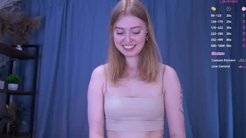 Snapshot of mickeydior chatting on April 2026 12:27:01 PM mickeydior online show from April 2026 12:27:01 PM