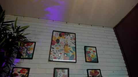 Micki online show from February 2026 11:17:01 AM